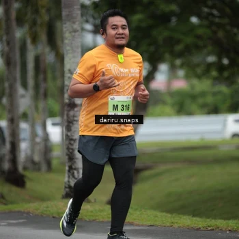 Runner Photo 8568876