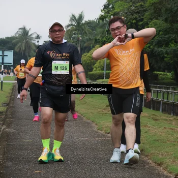 Runner Photo 8568898