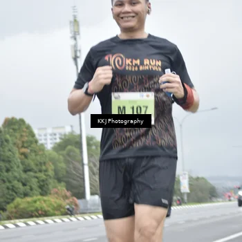 Runner Photo 8568919