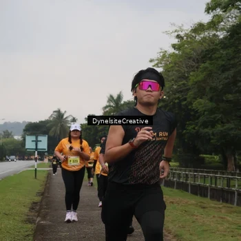 Runner Photo 8568934
