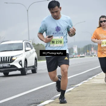 Runner Photo 8568972
