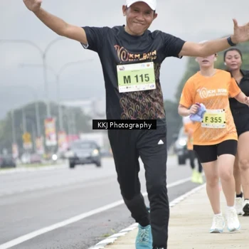 Runner Photo 8569048