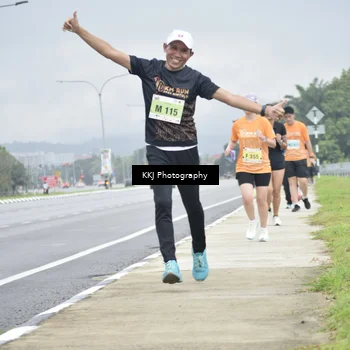 Runner Photo 8569057