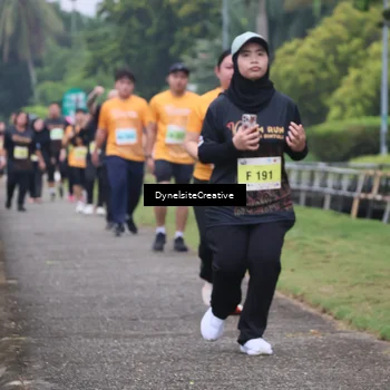 Runner Photo 8569060