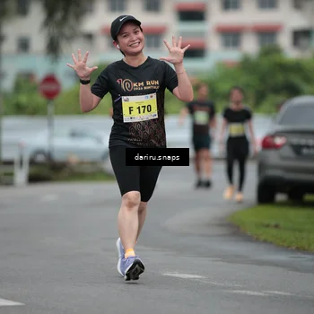 Runner Photo 8569074