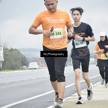 Runner Photo 8569089