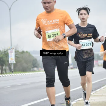 Runner Photo 8569091