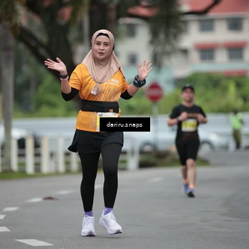Runner Photo 8569092