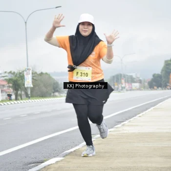 Runner Photo 8569099