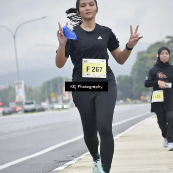 Runner Photo 8569134