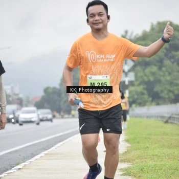 Runner Photo 8569172