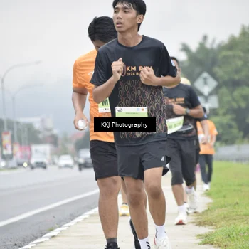 Runner Photo 8569208