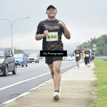 Runner Photo 8569218