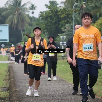 Runner Photo 8569258