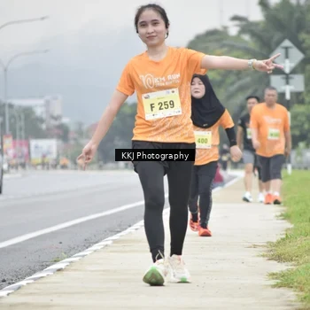 Runner Photo 8569259