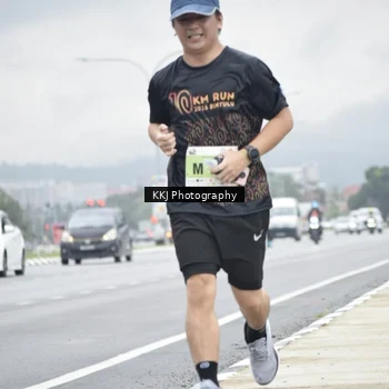 Runner Photo 8569260