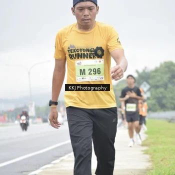 Runner Photo 8569271