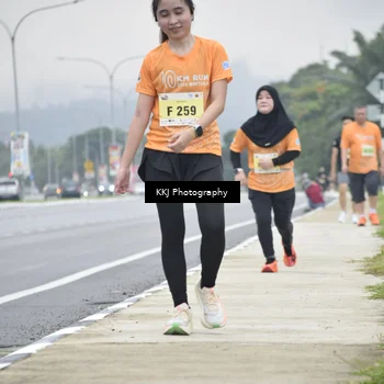 Runner Photo 8569304