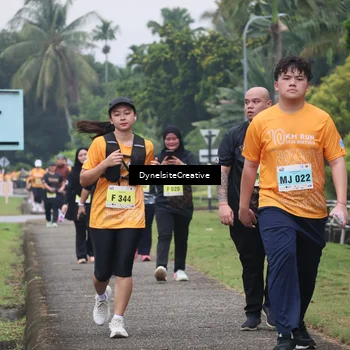 Runner Photo 8569331