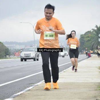 Runner Photo 8569339