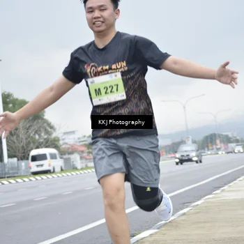Runner Photo 8569340