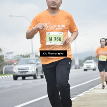 Runner Photo 8569343