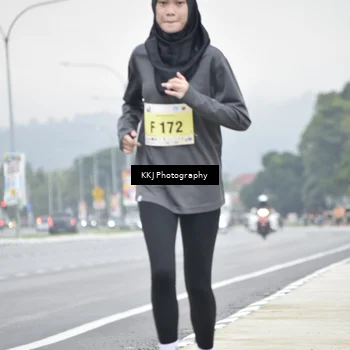 Runner Photo 8569384