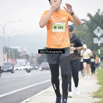 Runner Photo 8569394