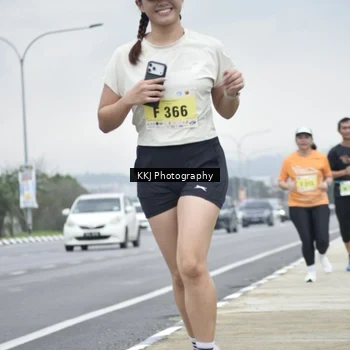 Runner Photo 8569417