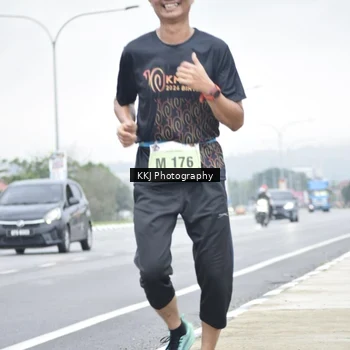 Runner Photo 8569428