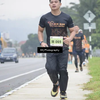 Runner Photo 8569429