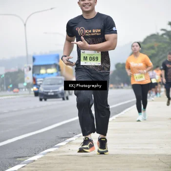 Runner Photo 8569436