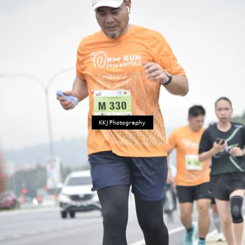Runner Photo 8569455