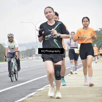 Runner Photo 8569463