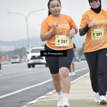 Runner Photo 8569496