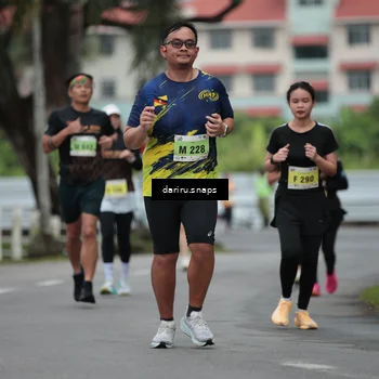 Runner Photo 8569621