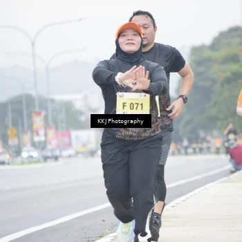 Runner Photo 8569639