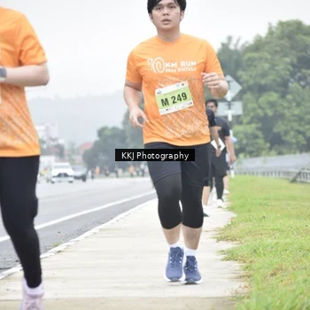 Runner Photo 8569660