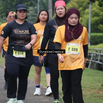 Runner Photo 8569681