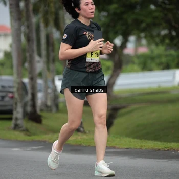 Runner Photo 8569687