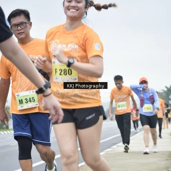 Runner Photo 8569701
