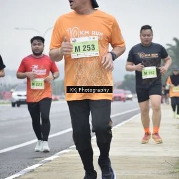 Runner Photo 8569714