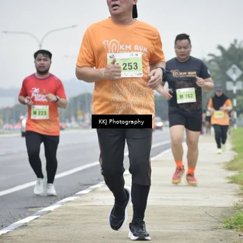 Runner Photo 8569725