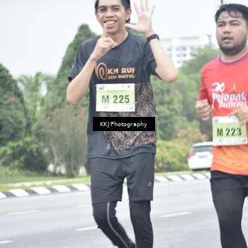 Runner Photo 8569728
