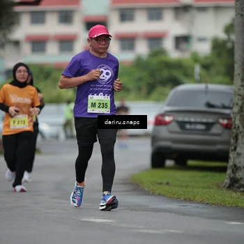 Runner Photo 8569738