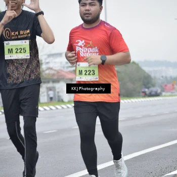 Runner Photo 8569789
