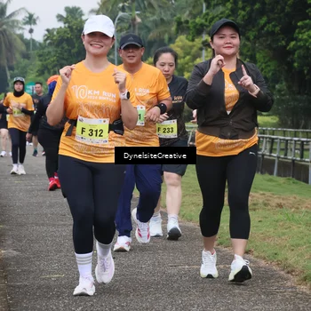 Runner Photo 8569859