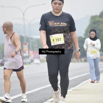 Runner Photo 8569875