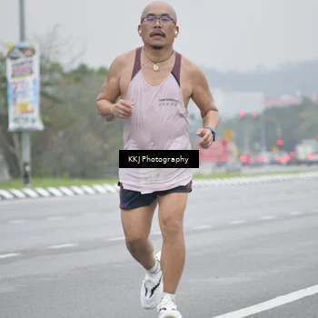 Runner Photo 8569886