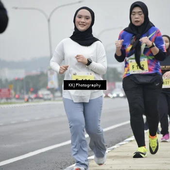 Runner Photo 8569899